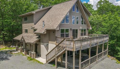 seven bedroom holiday home 