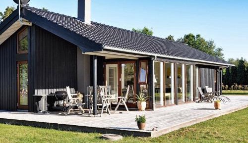 Four-Bedroom Holiday Home