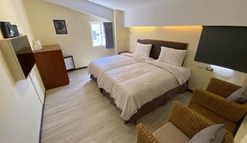 Small Twin Room
