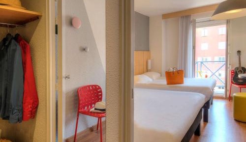 Standard Double Room with Two Double Beds