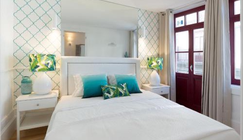 Apartment with Balcony - D