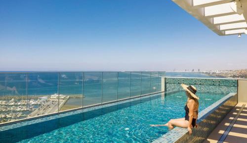 Two Bedroom Luxury Apartment 1E