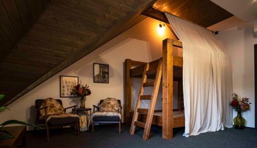 Standard Queen Room with Two Queen Beds