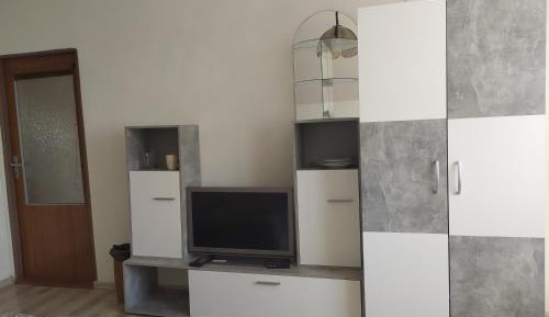 Twin Room with Shared Bathroom