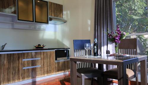 Bungalow Suite