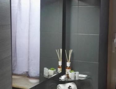 Large Single Room