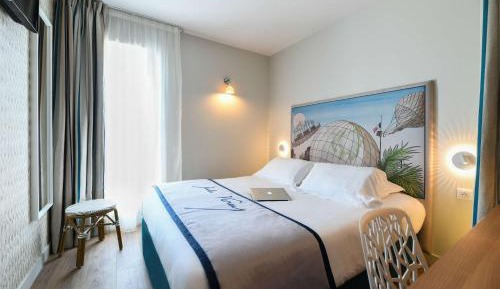 Superior Queen Room