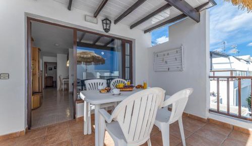 One-Bedroom Apartment with Pool View
