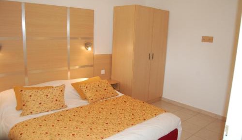 One-Bedroom Apartment - Disabilty Access