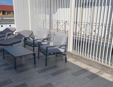 Superior Family Room