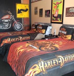 Queen Room with Patio