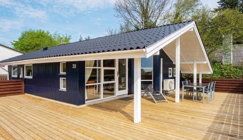 Two-Bedroom Holiday Home