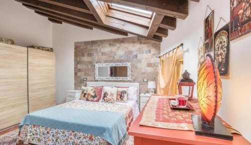 Superior One-Bedroom Apartment