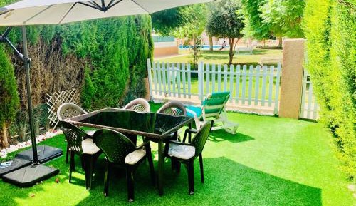 Deluxe Bungalow with Garden View