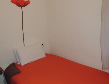 Single Room with Shared Bathroom