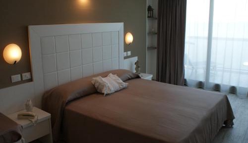 Superior Double or Twin Room with Sea View