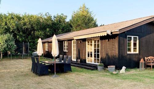 Three-Bedroom Holiday Home 