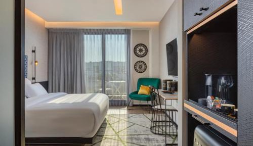 Superior Room with Balcony