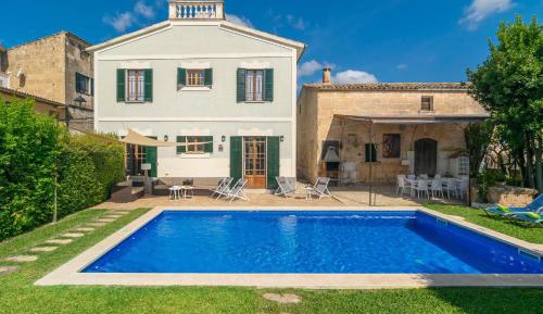 Five-Bedroom Villa