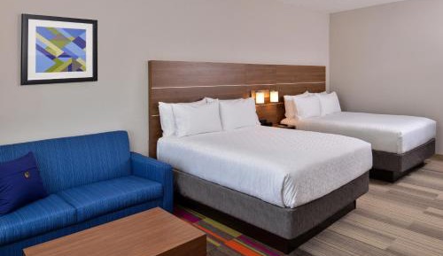 Suite with Two Queen Beds