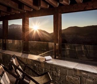Grand Forest Suite with Metsovo View 