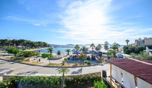 Apartment with Sea View