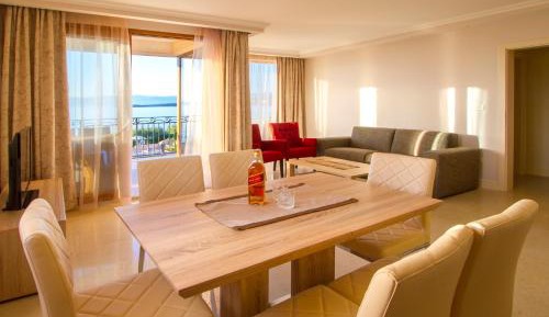 Two-Bedroom Apartment with Sea View- 1st Floor