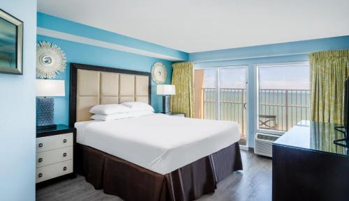 Premier Suite Three Kings Oceanfront