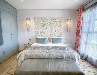 Diplomatic Suite