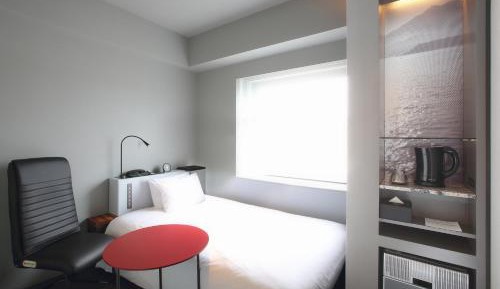 Single Room with Shower Booth