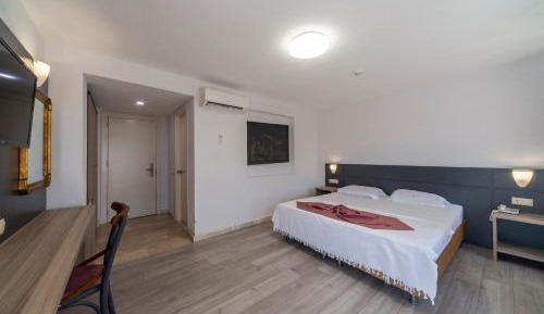Large Double Room