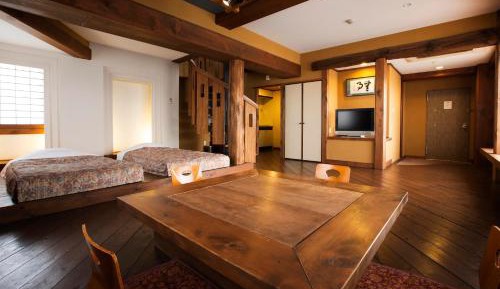 Deluxe Maisonette