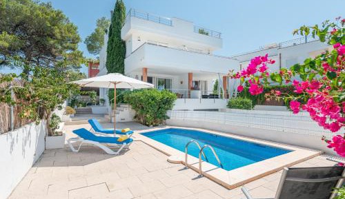 Villa with Sea View
