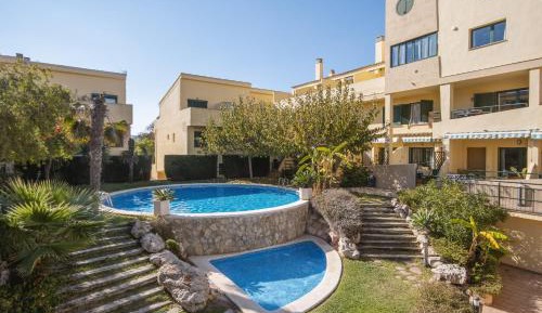 Three-Bedroom Townhouse