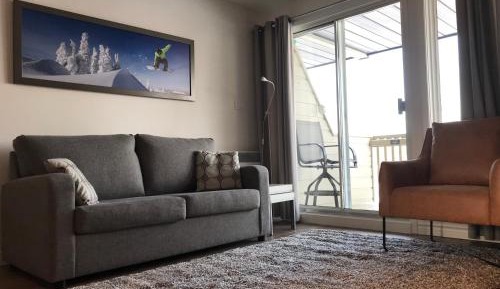 Studio with Balcony