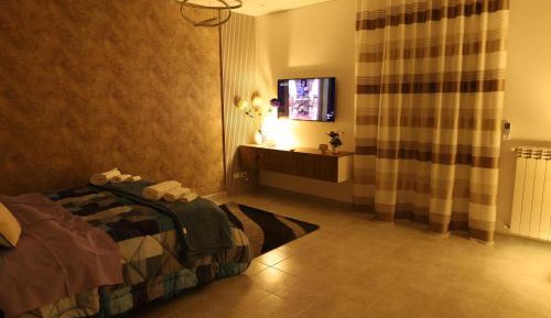 Deluxe Double Room with Extra Bed
