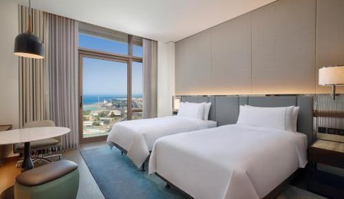 Deluxe Side Sea View Twin