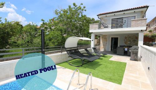 Two-Bedroom Holiday Home