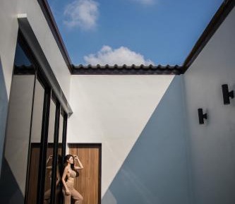 Double Room with Pool View