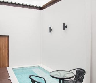 Double Room with Pool View