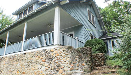 Four bedroom holiday home 