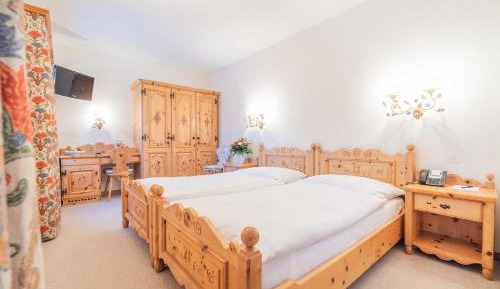 Classic Double Room