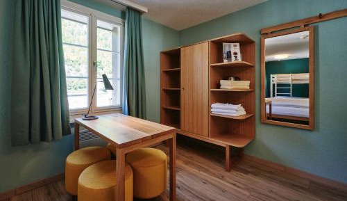 (5th Floor) Quadruple Room with Shared Bathroom