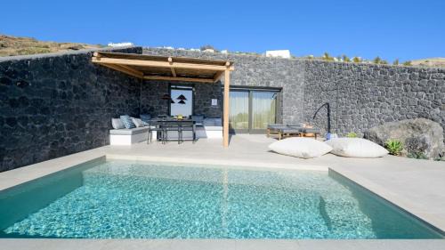 Master Villa with Private Heated Pool