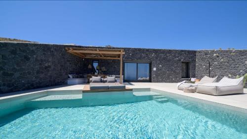 Signature Villa with Private  Heated  Pool