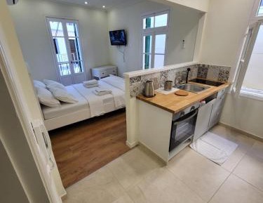 Studio with Balcony