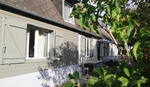 Three-Bedroom Holiday Home 