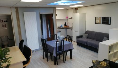 Studio with Terrace