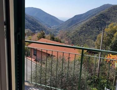 Deluxe Double Room with Balcony and Sea View