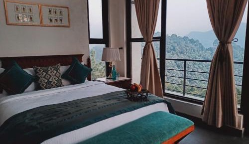 King Suite with Balcony